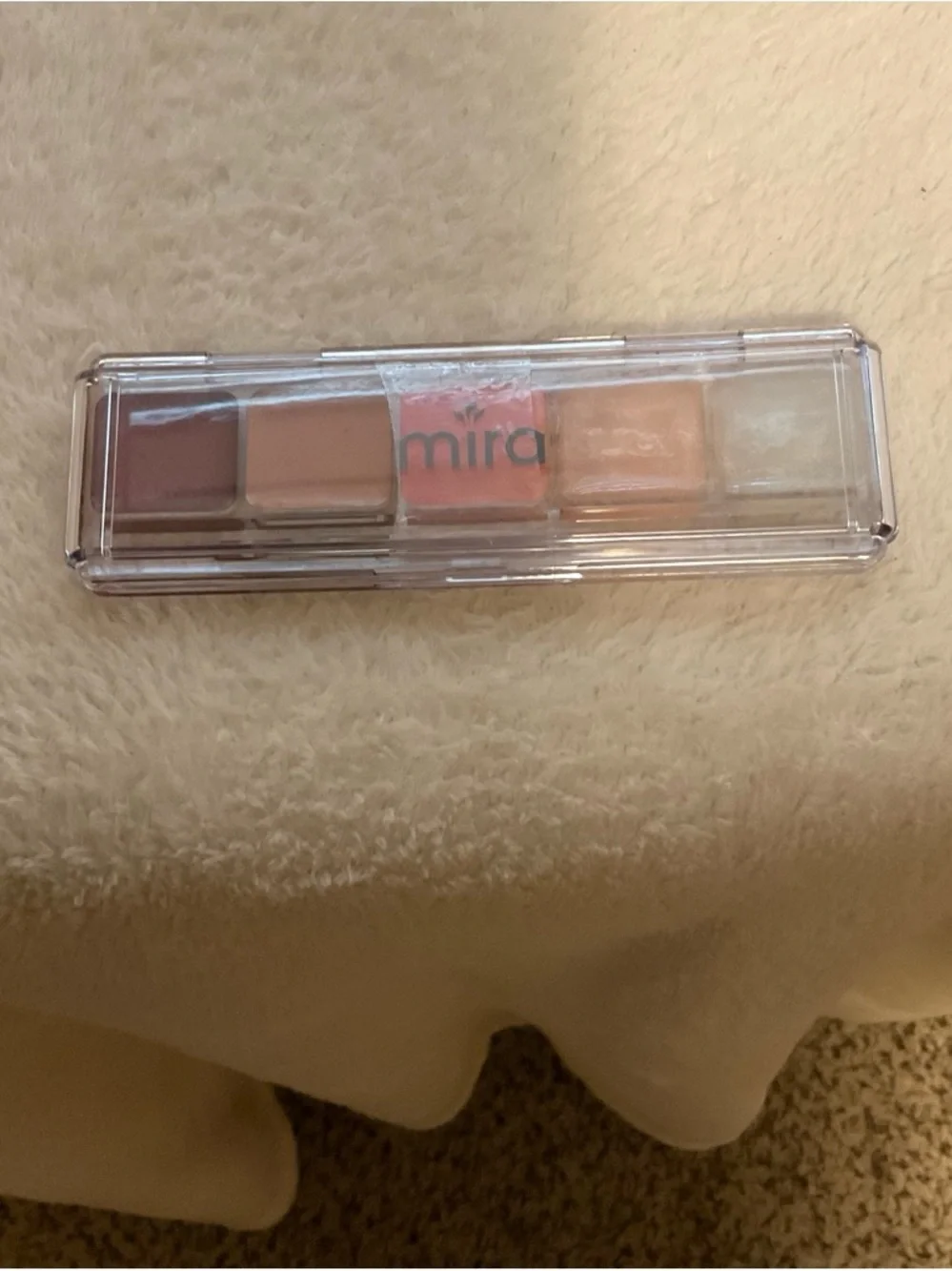 Neutral & Peach Eyeshadow Palette - 5 Shade Cream-to-Powder Set